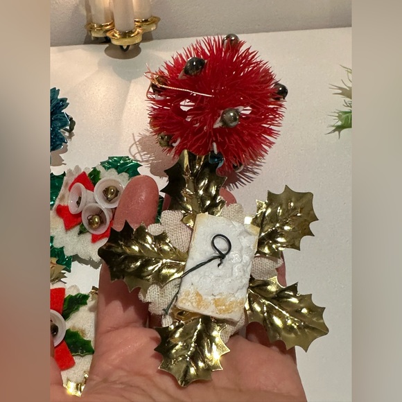 Sputnik Christmas Ball Bundle of Vintage Christmas Tree Ornaments - Picture 4 of 8